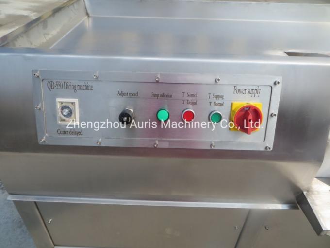 300-500kg/H κόπτης λαχανικών κρέατος πρόβειων κρεάτων βόειου κρέατος χοιρινού κρέατος που κόβει Slicer κρέατος φρέσκου κρέατος την παγωμένη τεμαχίζοντας μηχανή