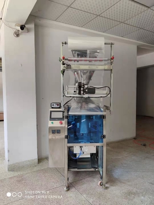 Γεμίζοντας και σφραγίζοντας μηχανή αλατισμένων σκονών μηχανών συσκευασίας σκονών τροφίμων 500G