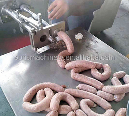 300kg/H λουκάνικο που κατασκευάζει το βόειο κρέας μηχανών που δένει τη μηχανή δυσκολοπρόφερτων λέξεων λουκάνικων